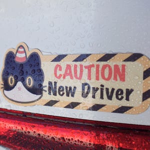 New Driver Vinyl Decal |Student Driver| Car Magnet Sign | CAUTION| Waterproof Magnet | Professional Printed Die Cut