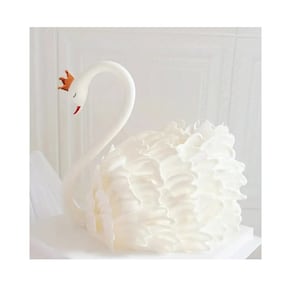 Elegant Swan Neck Cake Topper