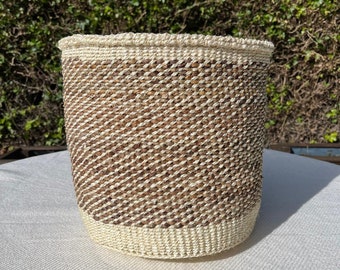 Natural sisal and banana fibre baskets