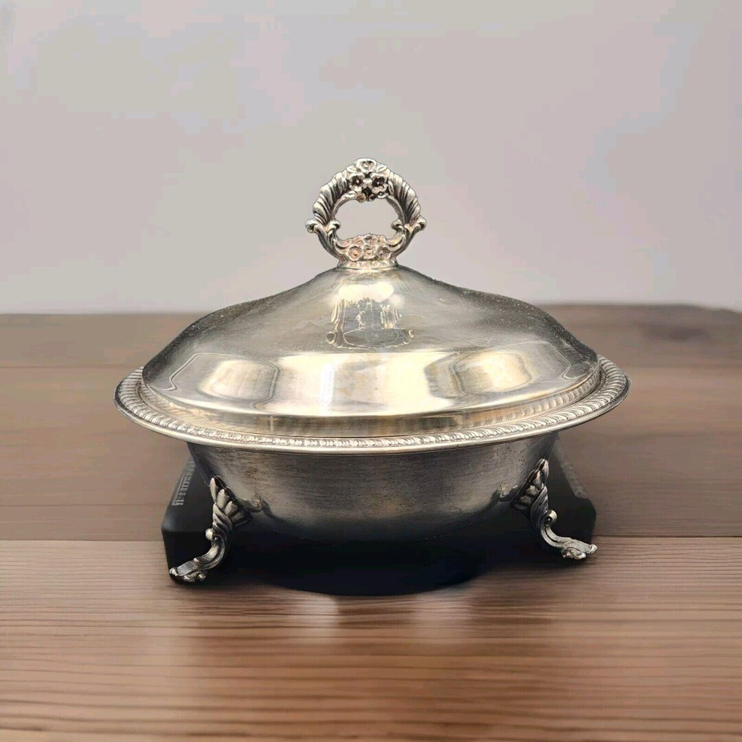 FB Rogers 1883 Footed Buffet Server W/ Lid 10.5