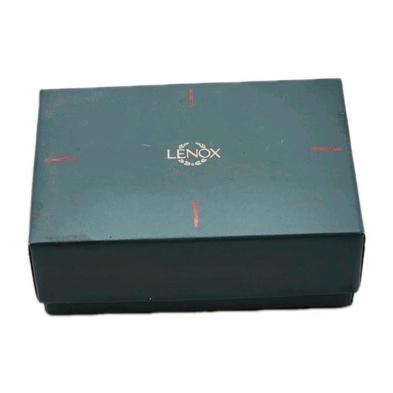 未使用Lenoxクリスマスプレート、ナプキンリングセット