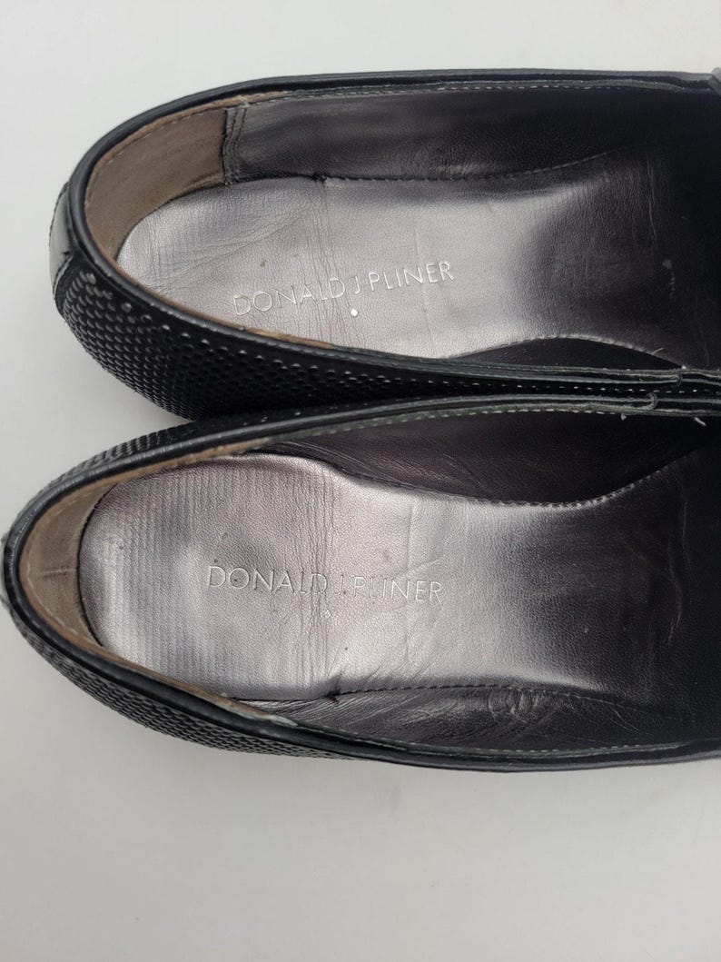 Donald J. Pliner Hazel Slip On Loafer Shoes Womens Black Embellished Suede 7.5M image 9
