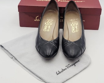 Salvatore Ferragamo Black Leather & Lizard Classic Heel Pumps Sz 7 B Women's Vtg