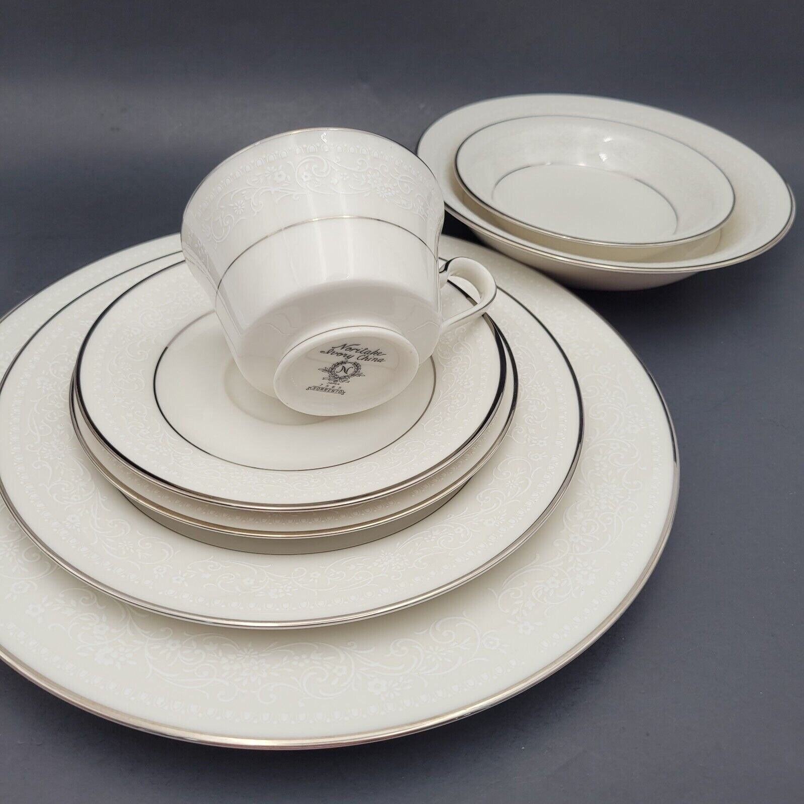 Noritake Ivory China 皿 セット Noritake Ivory SORRENTO 7565 JAPAN Set of 7 Pieces Vintage Unique