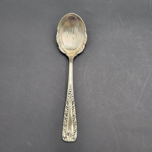 New Haven Silver Plate IRVING 1895 Sugar Shell Spoon, Intl Antique Collector&#39;s