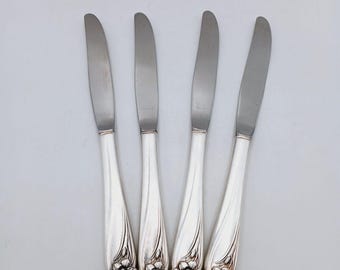 IS Daffodil Set of 4 Dinner Knives 1847 Rogers Silverplate Vtg Flatware