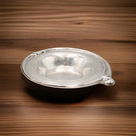 International Silver Company Candy Bowl Silverplate Swirl Edge