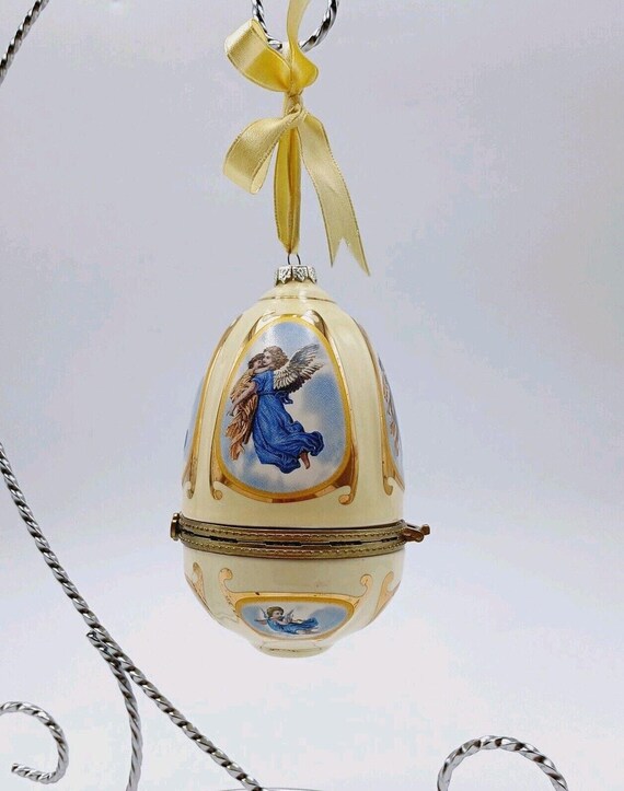 Mr. Christmas Musical Ornament Angel Egg Shaped Music /trinket Box