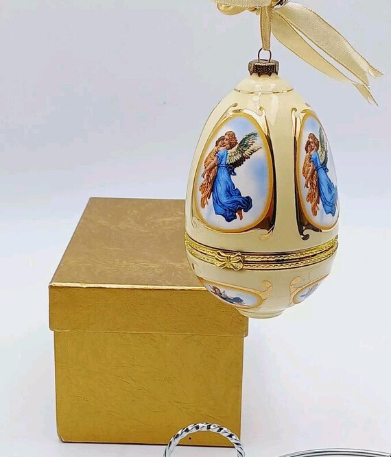 Mr. Christmas Musical Ornament Angel Egg Shaped Music /trinket Box