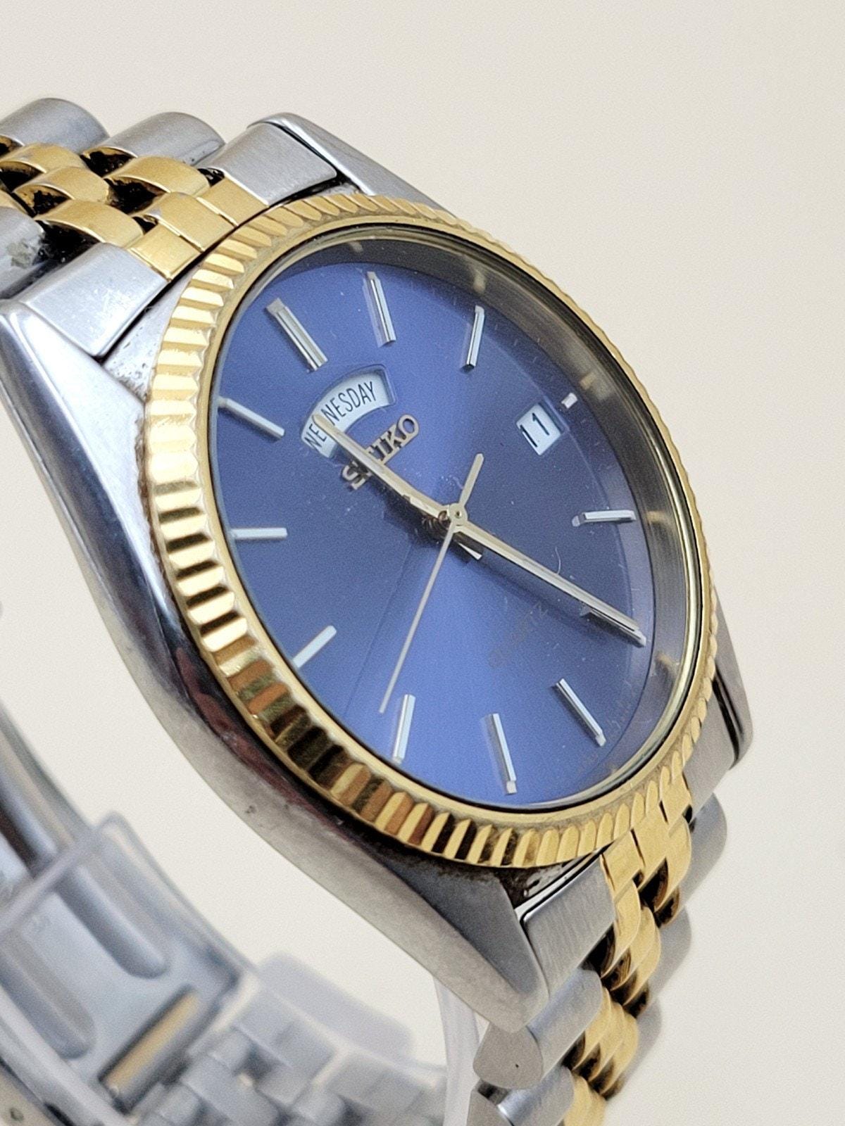 Seiko Vintage Ladies Watch Blue Dial Two-Tone Bracelet
Gold-Tone Markers Hands SEIKO Ladies Watch Quartz Rectangle White Dial Two Tone  main image 3
