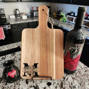 Personalized Acacia 14x8 Cutting Board| Custom Monogram Engraved| Housewarming|Wedding