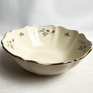 Lenox Rose Manor Vintage Bowl Pink Roses Gold Trim Scalloped 1980-1994 USA