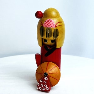Kokeshi Decorated Wooden Vintage Ancient Japanese Traditional Doll Asian Red 4&quot;