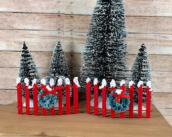 Winter Fence With Snow, Christmas Tiered Tray Decor,Winter Tiered Tray,  Winter Village Fence, Mini Fence with Faux Snow and Wreath,