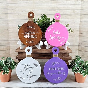 Spring Tier Tray Sign, Spring Kitchen Decor, Customized Cutting Board Spring Signs, Mini Wood Cutting Board Signs, Decorative Chopping Board