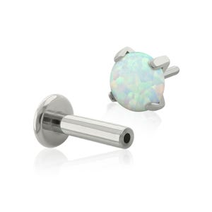 Engaste de titanio de grado implante con extremo de ópalo blanco y parte posterior de labret a presión de 20 g a 14 g, labret sin rosca, para perforación del cartílago de la oreja y la nariz.