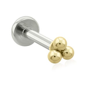 Pendiente de titanio para piercing en el cartílago, con triple abalorio en la parte superior, de titanio de grado de implante o titanio chapado en oro de 16 g a 18 g, con labret trasero GRANDE