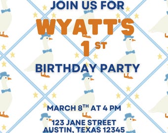 Può includere: Un invito blu e bianco con un motivo di oca. L'invito è per il 1° compleanno di Wyatt. La festa si terrà l'8 marzo alle 16:00 in Jane Street 123, Austin, Texas 12345. RSVP a Michelle al (123) 456-7890.