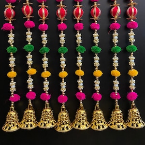 Indian Door Hanging Decoration Gold Bells Gruhapravesam Desi Wedding Haldi Mehndi Wall Hanging Decorative Puja Festival Backdrop 3ft