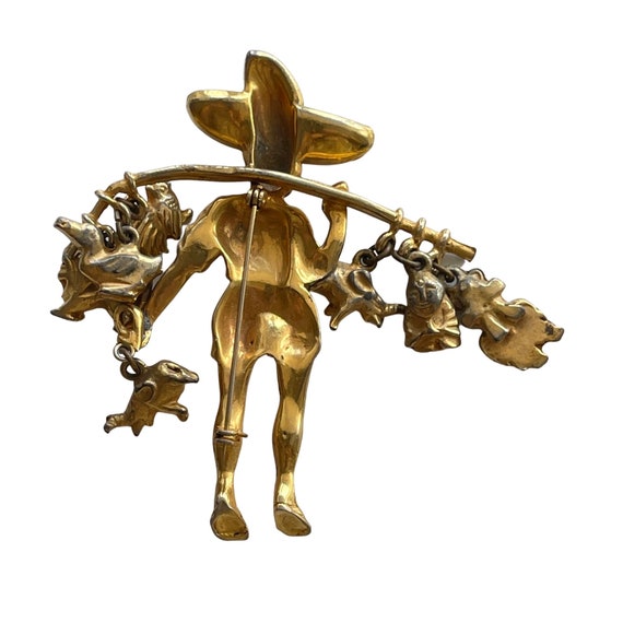 Art Deco Mexican hunter brooch - image 4