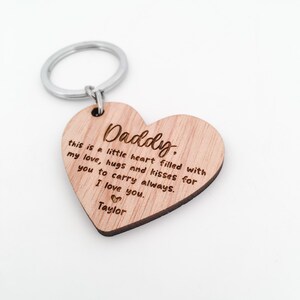 Personalised Daddy Heart Shaped Keyring Fathers Day Gift for Dad, Fathers Day, Grandad Keyring, Poppy Keyring, Dad Gift, Daddy image 3