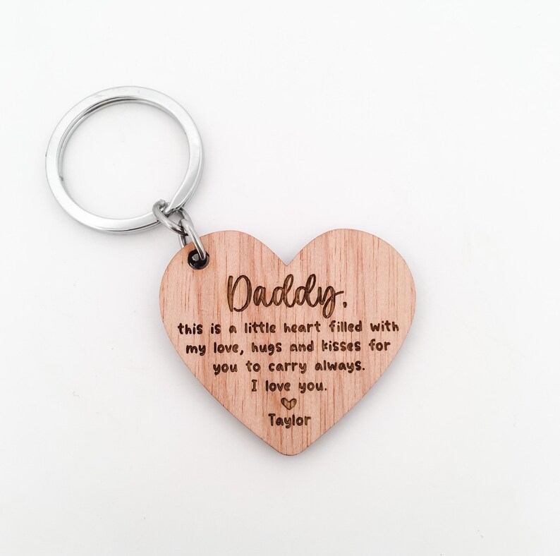 Personalised Daddy Heart Shaped Keyring Fathers Day Gift for Dad, Fathers Day, Grandad Keyring, Poppy Keyring, Dad Gift, Daddy image 5