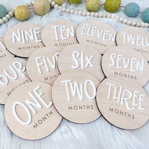 Suivi des jalons bébé, cartes jalons bébé 1-12 mois, disques jalons en bois mensuels, signes du mois personnalisés bébé acrylique Bonjour