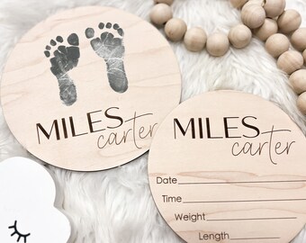 Baby Name Sign, Monthly Baby Milestone Discs, Birth Announcement Sign for Hospital, Footprint Baby Announcement, Personalized Baby Shower