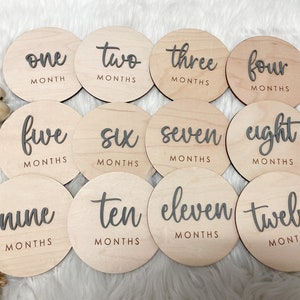 Baby Monthly Milestone Marker, 1-12 Month Baby milestone cards, Monthly Wooden Milestone Discs, Personalized Month Signs Baby Acrylic image 5