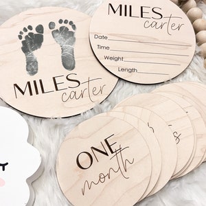 Birth Announcement Sign for Hospital, Footprint Baby Announcement, Baby Name Sign, Monthly Baby Milestone Discs, Personalized Baby Shower