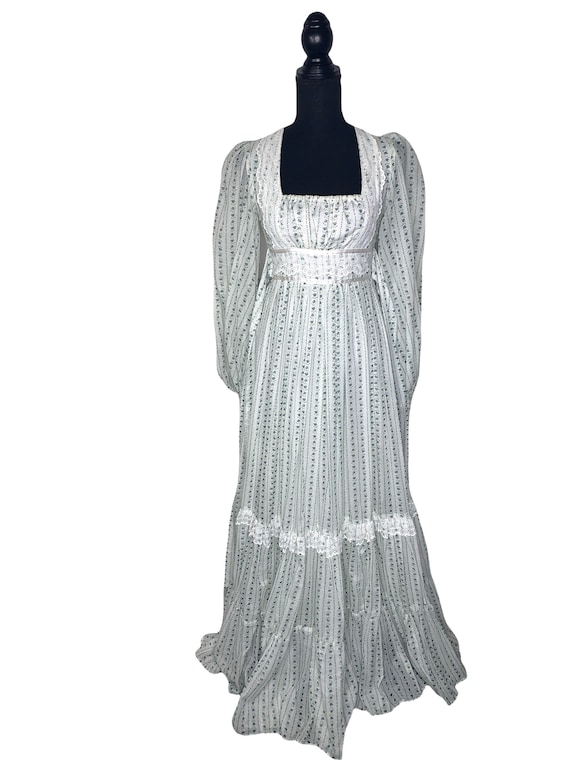 1970s Vintage Gunne Sax Floral Boho Maxi Cottage … - image 2