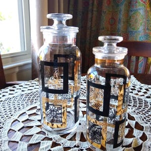 MCM Set of Liquor Decanters / Apothecary Bottles - Hollywood Regency - 1950&#39;s