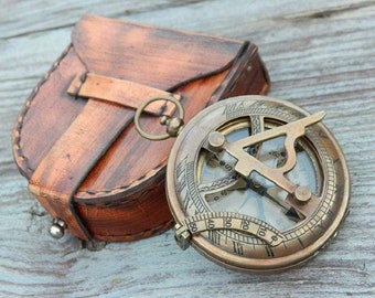RYNASS Vintage Sundial Compass with Leather Case/Brass Compass/Gift for Him/Engraved Compass/Sundial Push Compass for Camping, Hiking