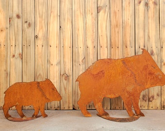 Metal Javelina Family / Mother javelina with baby / southwest desert / metal art / yard art / peccaries /garden art/handmade metal sculpture