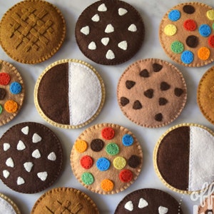 Felt Cookies Custom Set - Felt Play Food - Felt Bakery Set - Felt Cookies - Play Kitchen Play Bakery Felt Food - Foodie Gift for Toddler