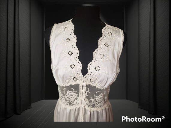 Vintage Bert Yelin For Iris Nightgown Satin Lace … - image 2