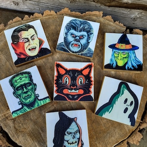 Vintage style Halloween decor wood block- Halloween icons- Tiered tray decor