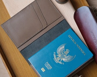Buttero Leather Passport Holder (NO Closure), Italian Buttero Passport Case, Minimalist Passport Wallet