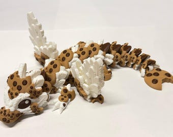 Dragón de galleta con chispas de chocolate: ¡Decoración flexible y caprichosa!