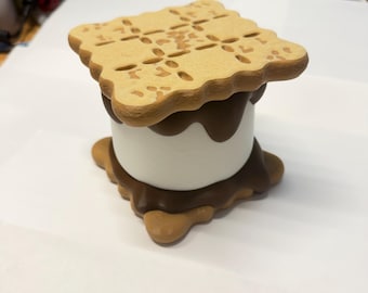Adorable juego de tres en raya con temática de s'mores impreso en 3D