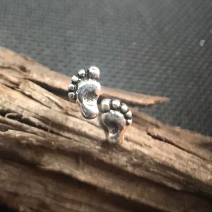 Tiny foot earrings Sterling Silver 925 - TSE029