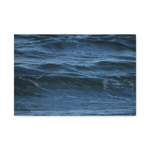 Ocean Wave Canvas print