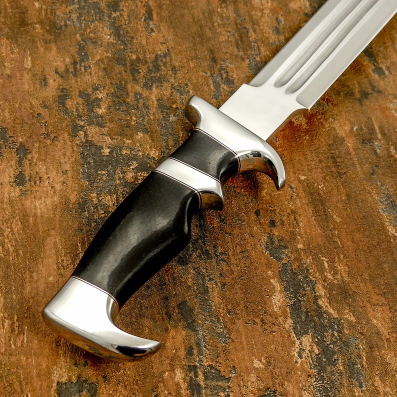 Hand Custom Predator Fuller Bowie Knife Etsy