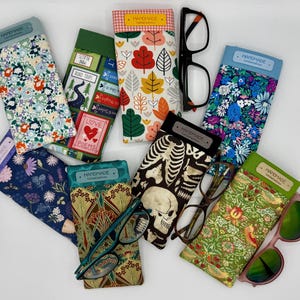 Handmade fabric glasses cases / fabric glasses pouch / sunglasses cases / spectacles cases/ padded sleeve/ eyeglasses holder