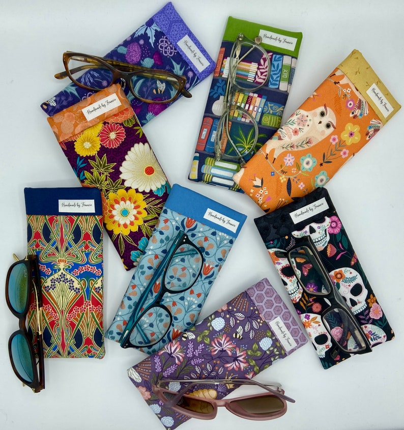 Handmade fabric glasses cases / fabric glasses pouch / sunglasses cases / spectacles cases/ padded sleeve/ eyeglasses holder image 1