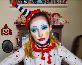 Crochet Colorful Clown Hat Collar Set, Red Yellow Navy Circus Collar with Pom Poms, Cute Clown Hat, Clown core Accessories, Big Comfy Couch