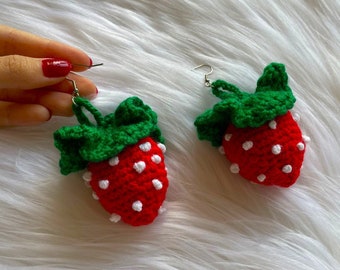 Crochet Kawaii Strawberry Dangle Earrings, Japanese Harajuku Earrings, Cute Red Fruit Earrings, Strawberry Accessories, Gift for Her