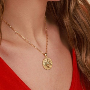 Horse necklace for birthday gift, Lucky coin necklace in Greek meander motifs, Equestrian necklace for her, Cowgirl gift
