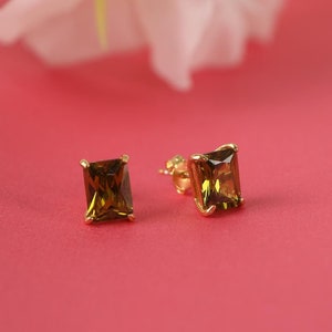 Radiant peridot earrings studs in 14K gold, Cute gemstone stud earrings for women, August birthstone earrings for sister