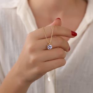 Alexandrite necklace for birthday gift